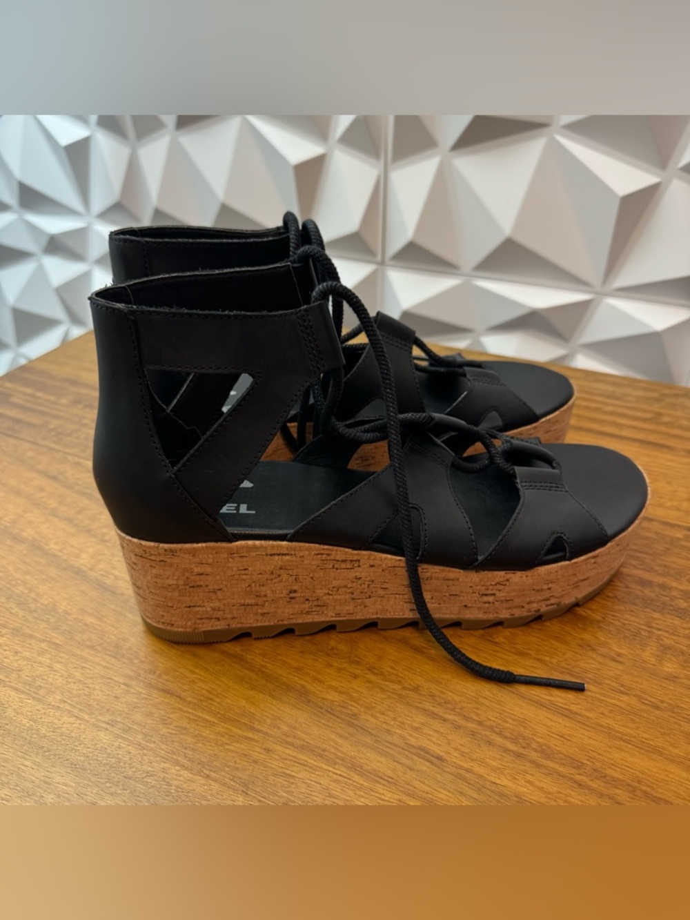 Sorel Black Lace-Up Cork Platform Wedge Sandals NWOT Size 9.5